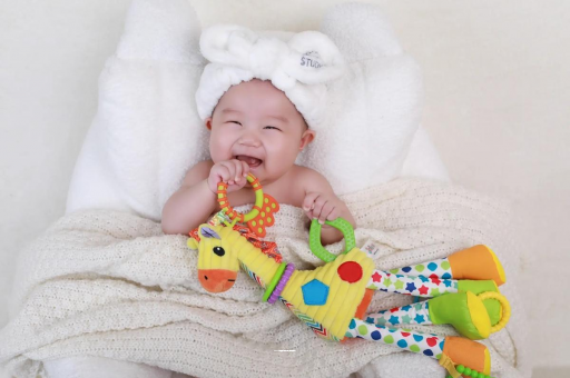 新昌1岁宝宝流鼻涕打喷嚏